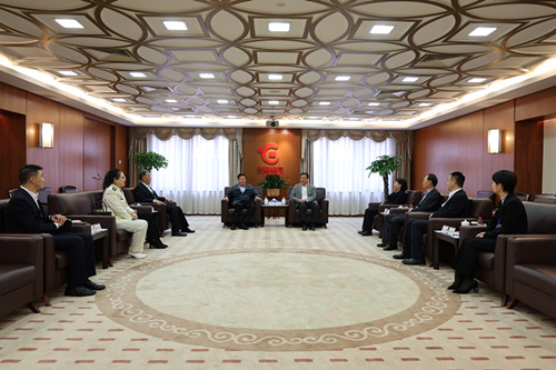 0P6A3349(1)_副本.jpg 0P6A3349(1)_副本.jpg