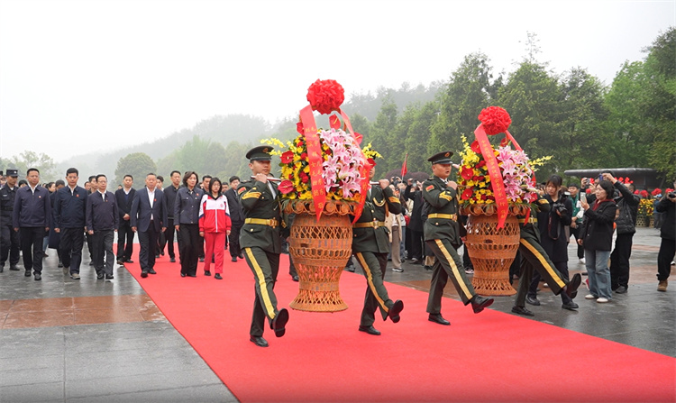 28b0d571d3f91d20b92aa28650a1a26.jpg 28b0d571d3f91d20b92aa28650a1a26.jpg